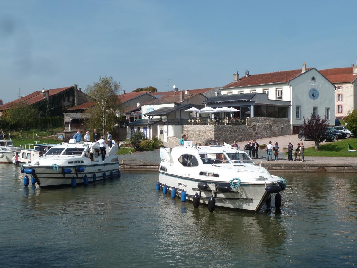 Domaine Du Port Sainte Marie Villa Maizieres-les-Vic Eksteriør billede