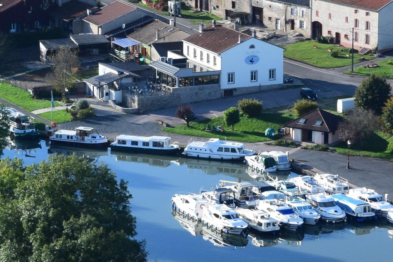 Domaine Du Port Sainte Marie Villa Maizieres-les-Vic Eksteriør billede