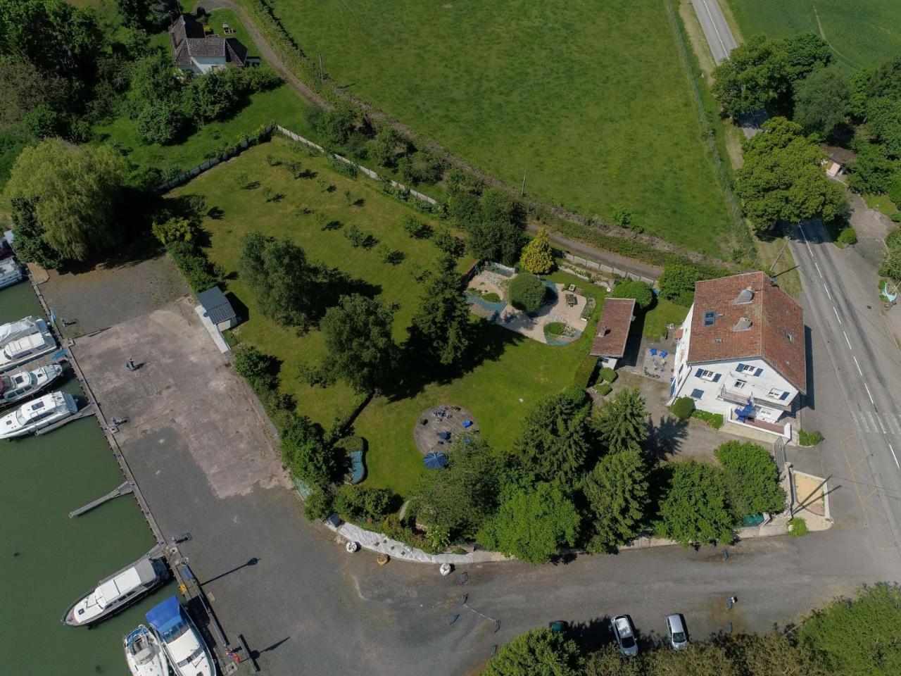 Domaine Du Port Sainte Marie Villa Maizieres-les-Vic Værelse billede